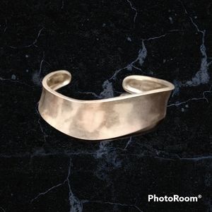 Sterling  silver bangle